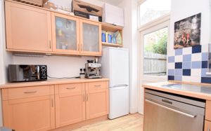 Kitchen- click for photo gallery